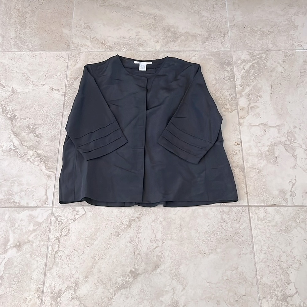 Free- Worlds-apart blazer